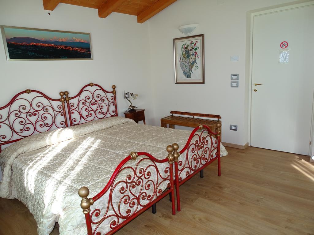 B&B Spring Περούτζια Εξωτερικό φωτογραφία