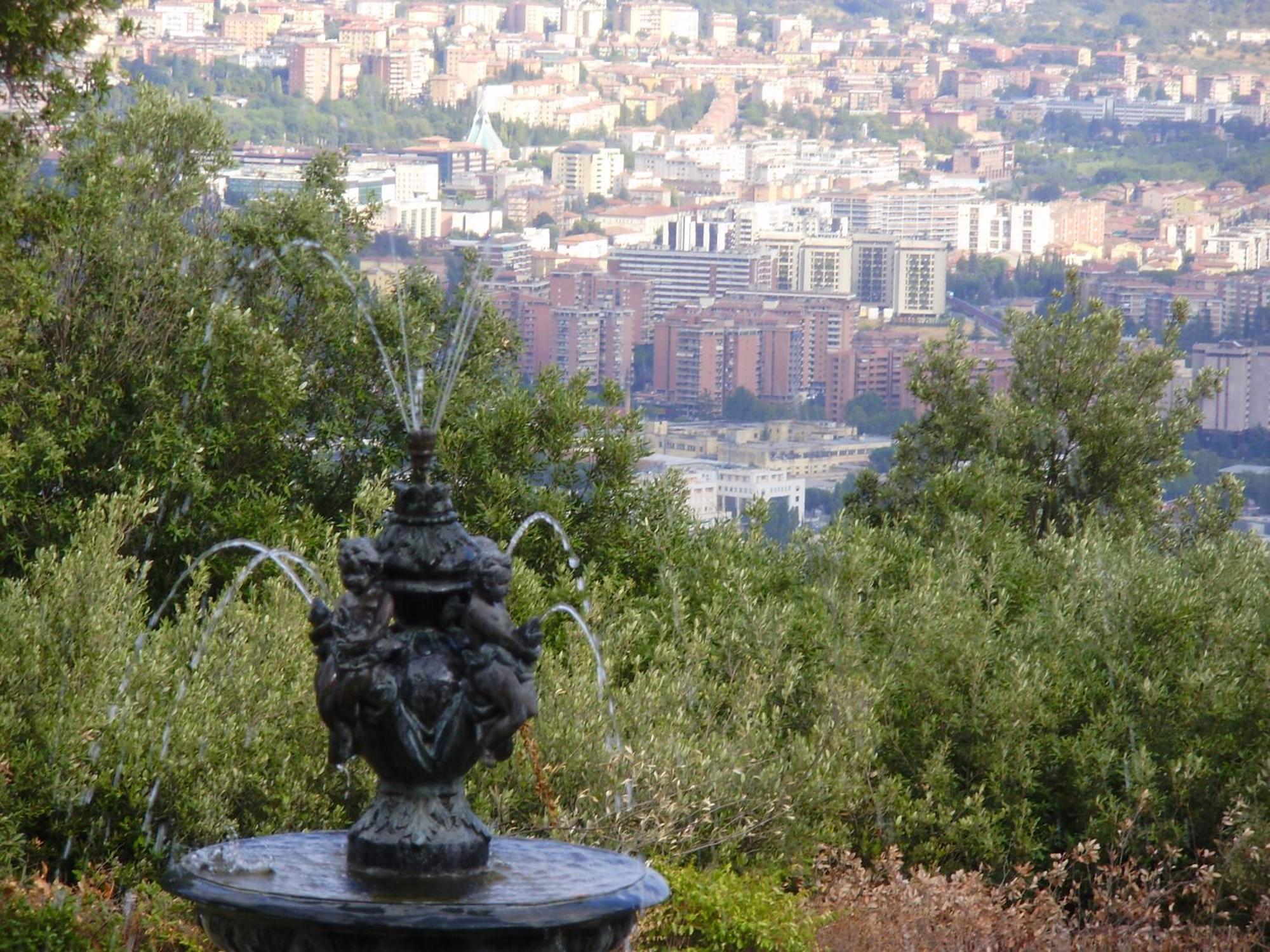 B&B Spring Περούτζια Εξωτερικό φωτογραφία