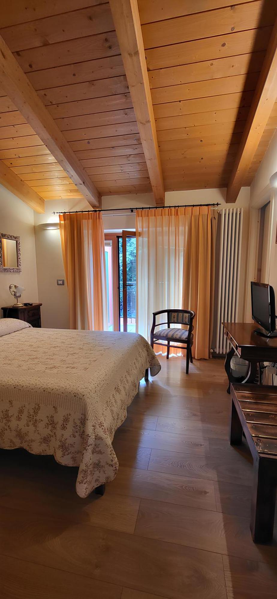 B&B Spring Περούτζια Εξωτερικό φωτογραφία